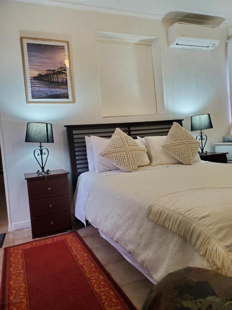 Sunny House - Melbourne Airport Home ภายนอก รูปภาพ